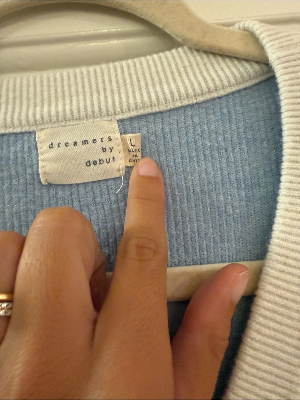 Dreamers by Debut Light Blue Ribbed Cropped Cardigan with White Trim - Picture 3 of 5